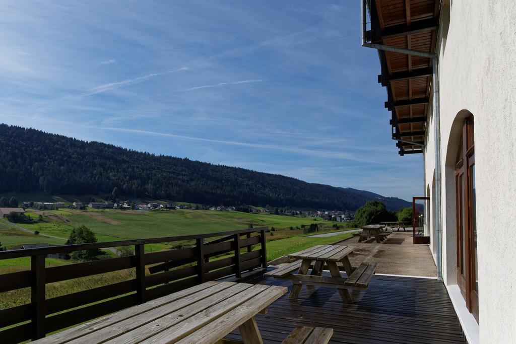 Hotel Club Le Risoux Bois-d'Amont Bagian luar foto