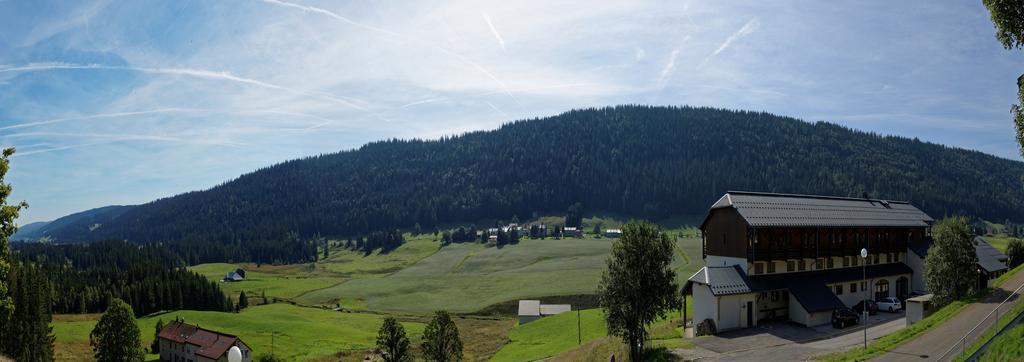 Hotel Club Le Risoux Bois-d'Amont Bagian luar foto