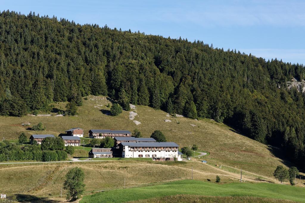 Hotel Club Le Risoux Bois-d'Amont Bagian luar foto