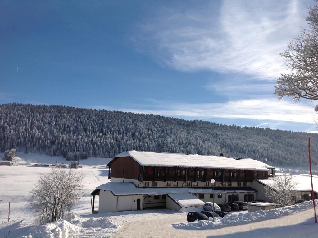 Hotel Club Le Risoux Bois-d'Amont Bagian luar foto