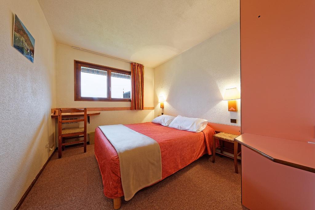 Hotel Club Le Risoux Bois-d'Amont Ruang foto