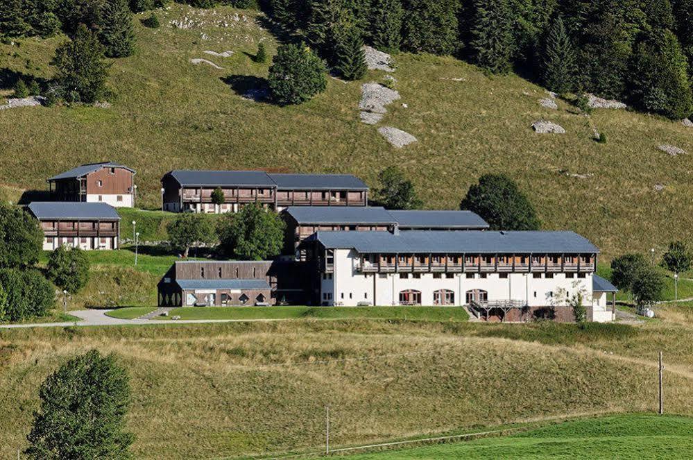 Hotel Club Le Risoux Bois-d'Amont Bagian luar foto